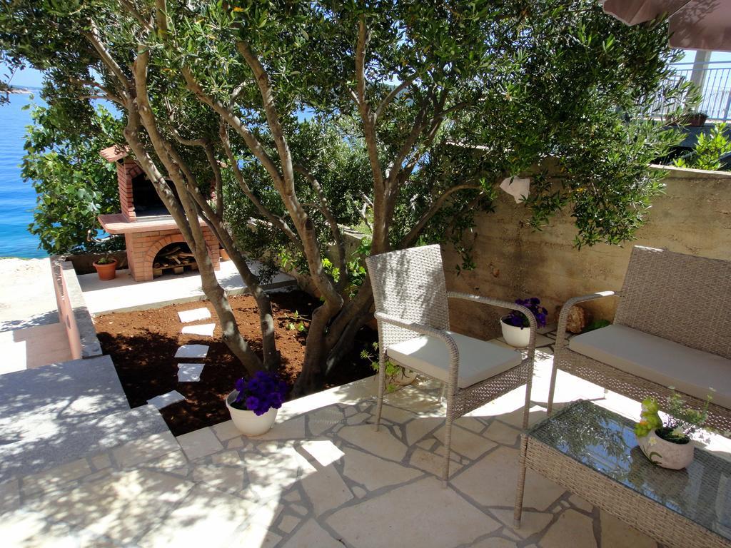 Apartments Blu Mare Sevid Exterior foto